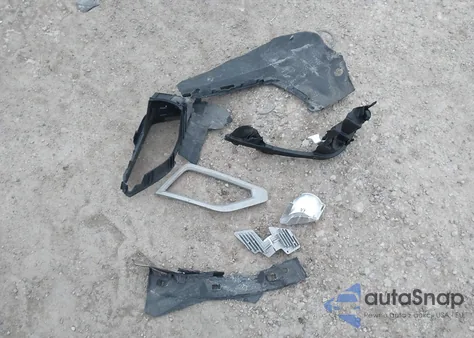 2018 Volkswagen Atlas 3.6L V6 Sel Premium z USA, uszkodzony, nr VIN 1V2NR2CA0JC500461